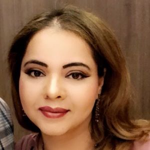 Meet your Posher, Maryam